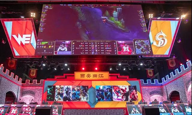 位发挥极为 位发挥极为